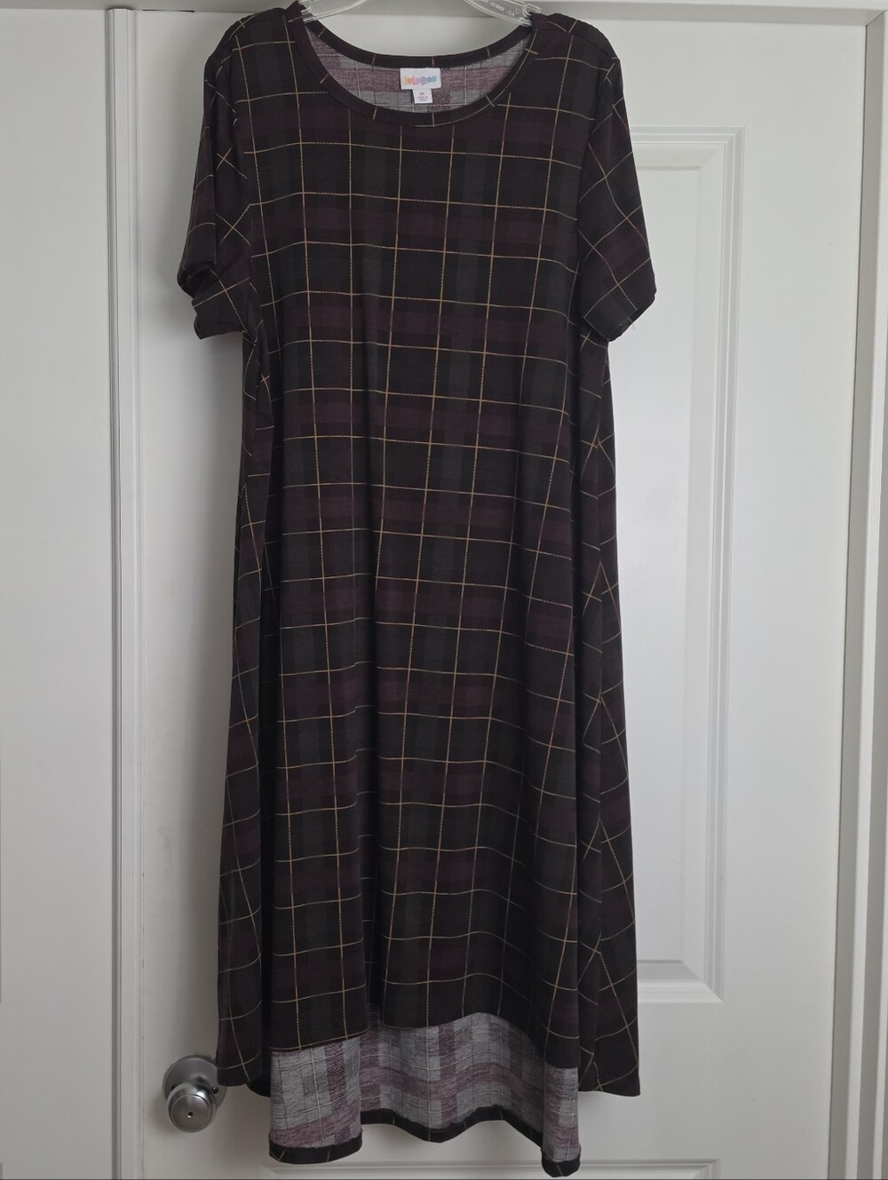 LuLaRoe Black/Maroon Plaid Short-Sleeve A-Line Dress